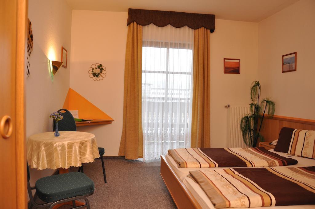 Hotel Fasold Sulzfeld  Chambre photo